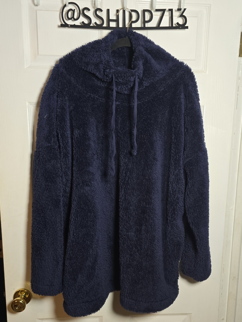 Old Navy XXL Plush Hooded Pullover in Navy